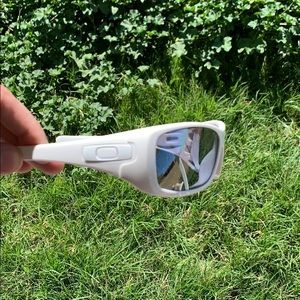 Oakley Sun Glasses. Mint condition.